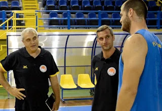 Παπανικολόπουλος: “Τα παιδιά δείχνουν διάθεση και ομαδικότητα”
