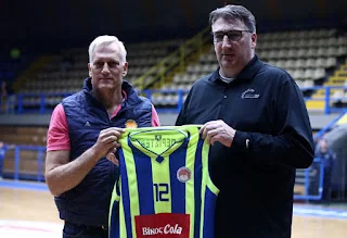 Ο Lance Berwald… επέστρεψε!