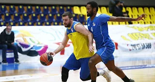Επέστρεψε ο Μάντζαρης!